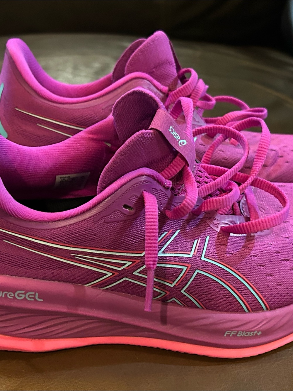 Asics Women 7.5 purple pink gel running shoes
